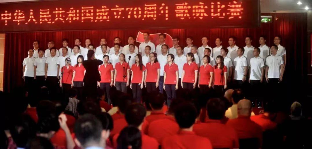 这是软件叫什么名字？软件名字搜索不到。游戏画面